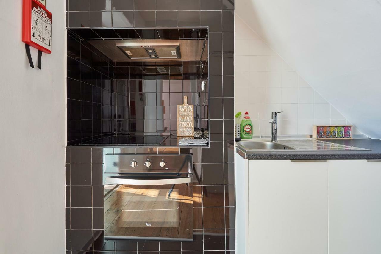 Charming Apartment Em Belem-Books And Canvas Lisboa Εξωτερικό φωτογραφία