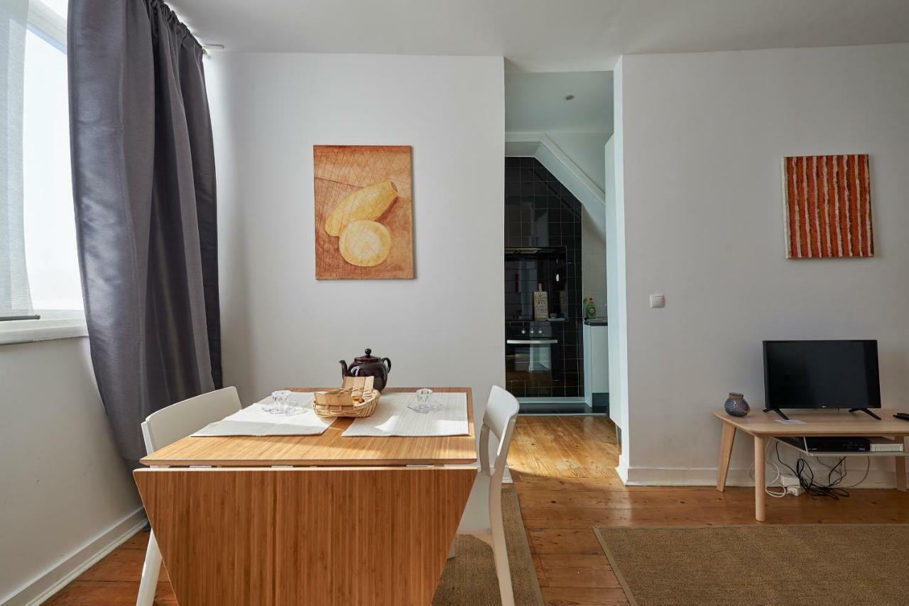 Charming Apartment Em Belem-Books And Canvas Lisboa Εξωτερικό φωτογραφία